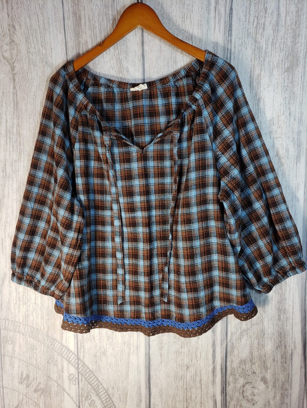 A.n.a Women's Blouse Peasant V-Neck Bell Sleeve Side Brown Blue Plaid Cotton 2X